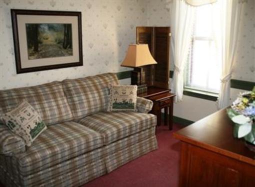 фото отеля Strasburg Village Inn