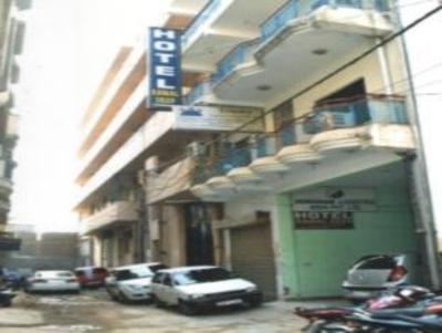 фото отеля Hotel Kamal Deep