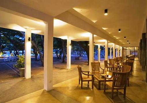 фото отеля Nilaveli Beach Hotel
