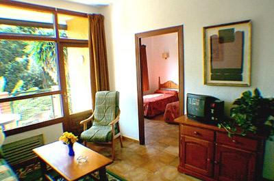 фото отеля Apartmentos San Carlos Benalmadena