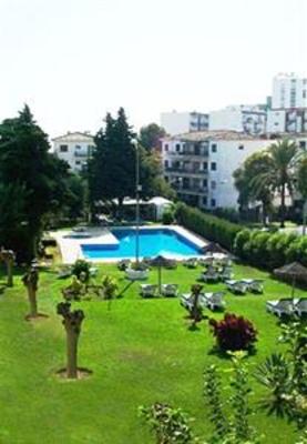 фото отеля Apartmentos San Carlos Benalmadena