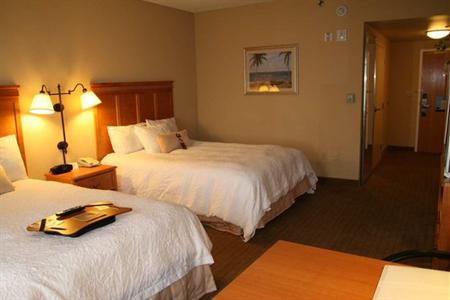 фото отеля Hampton Inn & Suites Tampa East