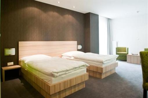 фото отеля Hotel Tenis