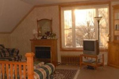 фото отеля Au Petit Chateau