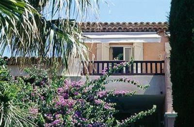 фото отеля Pierre and Vacances Hameau de la Pinede Residence Hyeres