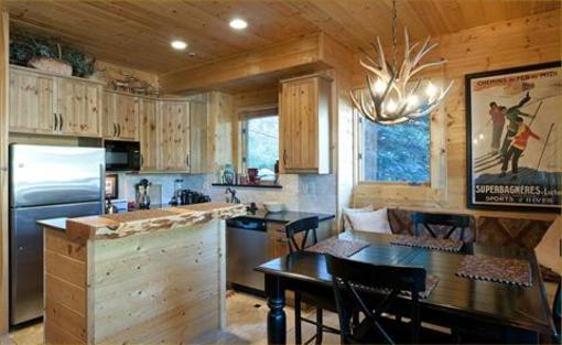 фото отеля Comstock Lodge Park City