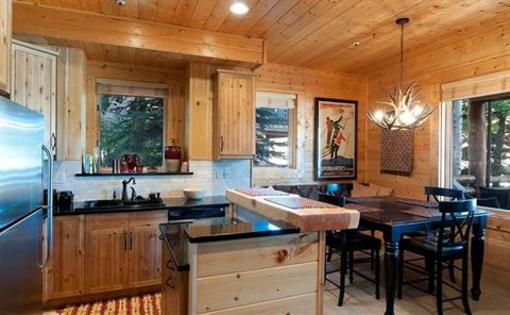 фото отеля Comstock Lodge Park City
