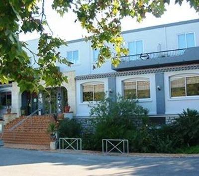 фото отеля Hotellerie De Balajan Vic-la-Gardiole