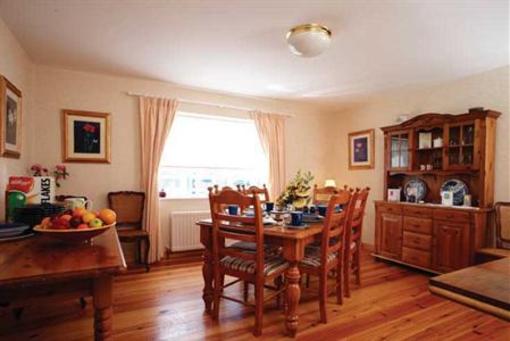 фото отеля Oakfield Guest House