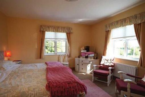 фото отеля Oakfield Guest House