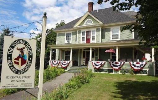фото отеля The Young House Bed and Breakfast