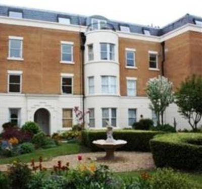 фото отеля Town or Country Osborne House