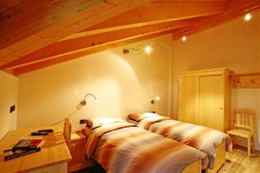 фото отеля Hotel Fiorenza Campitello Di Fassa