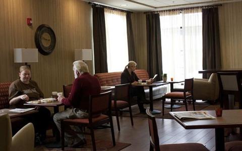 фото отеля Hampton Inn Burlington (Wisconsin)