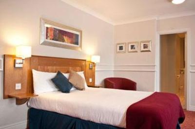 фото отеля Innkeeper's Lodge The Town House