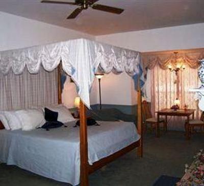 фото отеля Heritage Country Inn