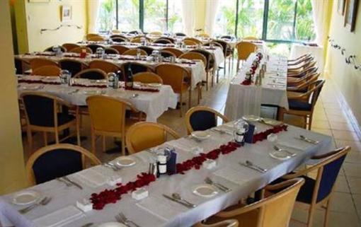 фото отеля Rockpool Motor Inn