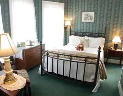 фото отеля Pilgrim House Inn