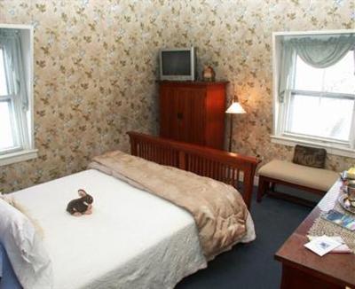 фото отеля Pilgrim House Inn