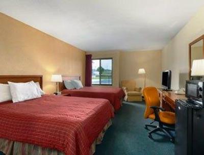 фото отеля Super 8 Harrison OH