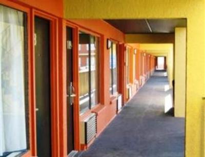 фото отеля Econo Lodge Padre Island