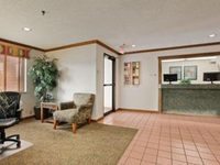 Super 8 Peoria