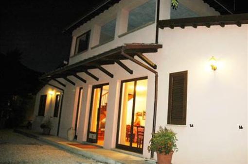 фото отеля Agriturismo La Pila
