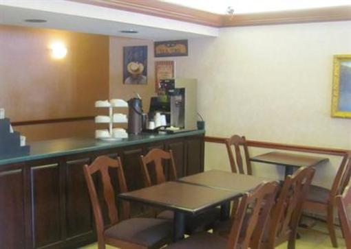 фото отеля Country Hearth Inn Toccoa