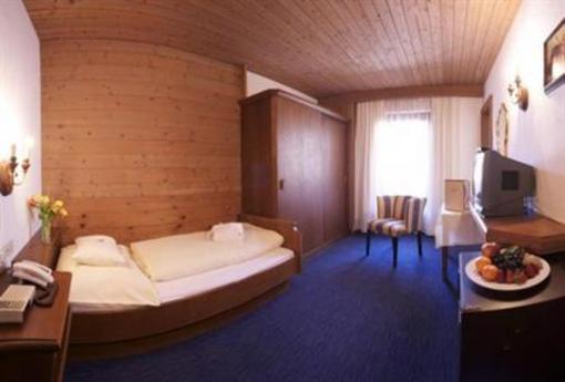 фото отеля Abenteuerhotel Astoria Nauders