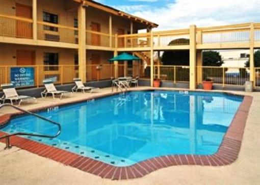 фото отеля Quality Inn Euless