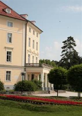 фото отеля Hotel Strossmayer