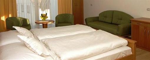 фото отеля Hotel Garni Planaces
