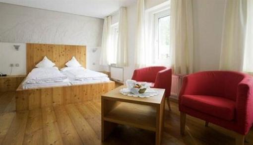 фото отеля Hotel Garni Planaces