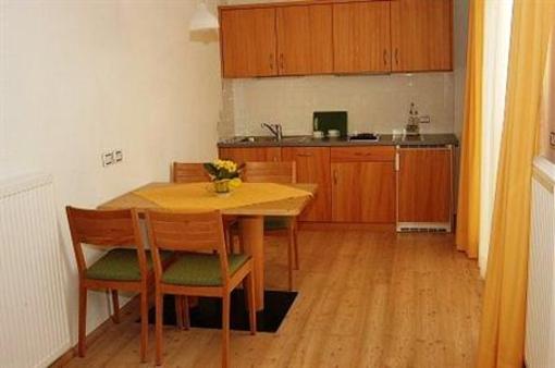 фото отеля Hotel Garni Planaces