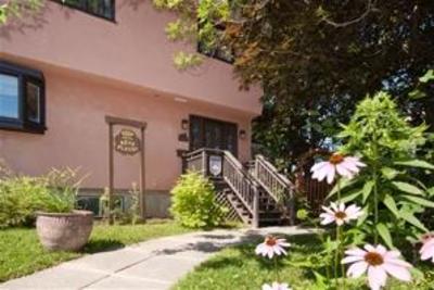 фото отеля Gite Au Reve Fleuri Bed and Breakfast Quebec City