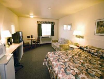 фото отеля Super 8 Strathmore