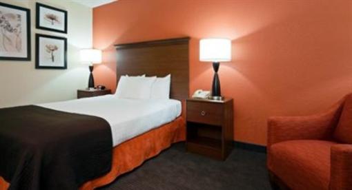 фото отеля AmericInn Lodge & Suites Worthington