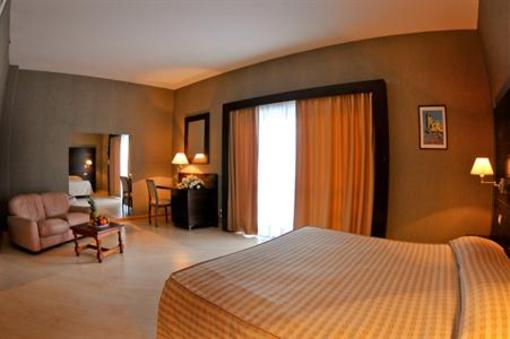фото отеля Hotel Monte Caruso Cava de' Tirreni