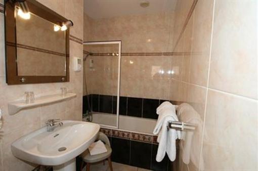 фото отеля Hotel Valencia Hendaye