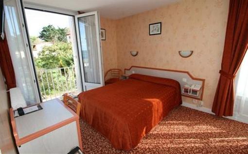 фото отеля Hotel Valencia Hendaye