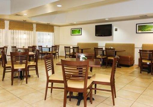 фото отеля Sleep Inn & Suites Colby
