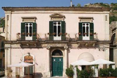фото отеля Palazzo Il Cavaliere B&B De Charme