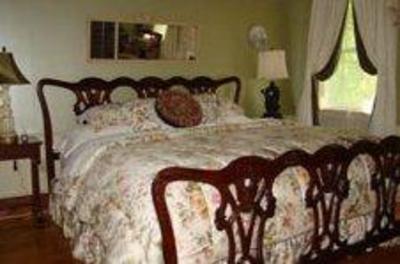 фото отеля The Breeden Inn and Carriage House Bed and Breakfast