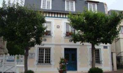 фото отеля Le Mascaret Guest House Deauville