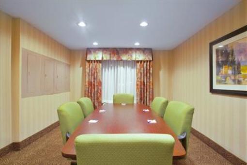 фото отеля Holiday Inn Express Bourbonnais Kankakee Bradley