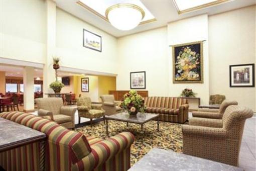 фото отеля Holiday Inn Express Bourbonnais Kankakee Bradley