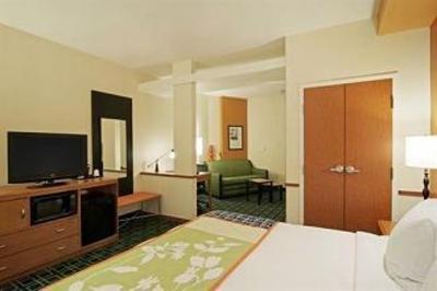 фото отеля Fairfield Inn & Suites Houston Channelview