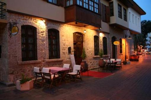фото отеля Safran Sari Konak Pansiyon Antalya