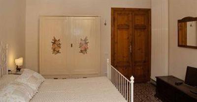 фото отеля Borgo Largo 51 Bed & Breakfast Pisa