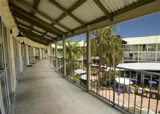 фото отеля Club Croc Hostel Airlie Beach